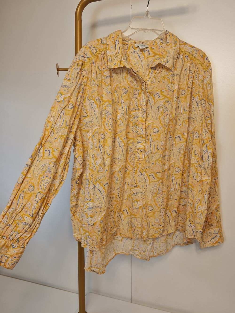 Sundance Yellow Paisley Fall Fashion Half Button-Down Collared Top Size XXL